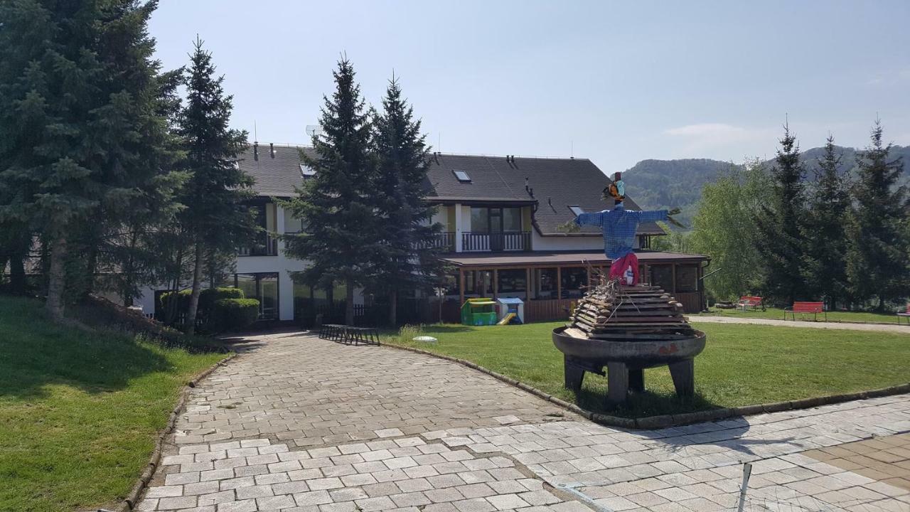 Hotel Formule Decin Exterior foto